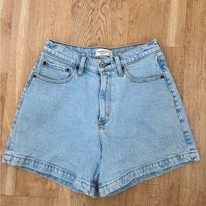 Abercrombie & Fitch Dad Shorts High rise size 6